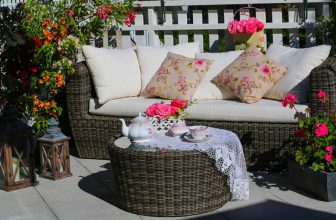 Polyrattan Gartenmöbel depositphotos.com